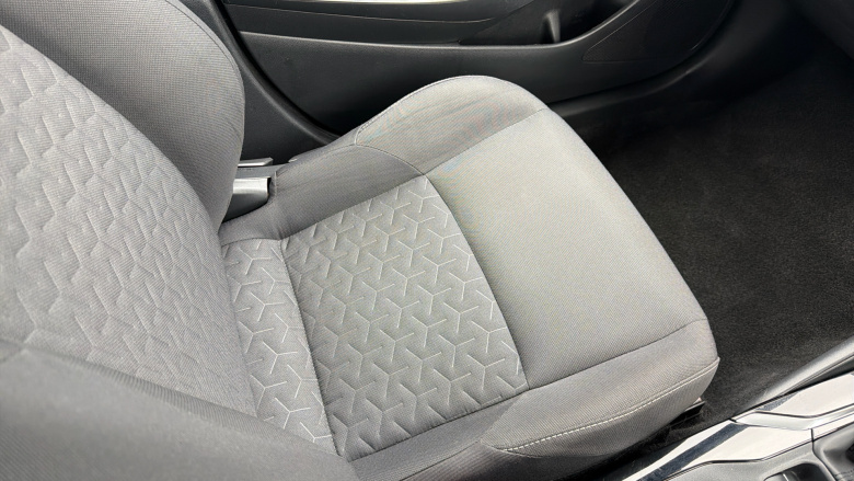 Toyota Corolla 1.8 VVT-i Hybrid Icon 5dr CVT Hybrid Estate